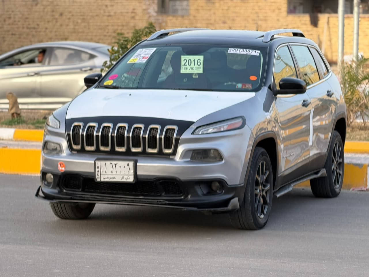 سلام عليكم جيب بزون 2016حره تحويل ثاني يوم وارد مريكي جاملغ صبغ وبنيد امبدل فقط مواصفات فول 1/1 بصمه جلد كشن كهربائي كامره دوار شاشه كبيره بنراما تبريد قطعتين جنطه شفط حساسات خلفيه 6سنلدر فول الفول جاهزه الخير مكينه كير تبريد حداده مكان سياره الناصريه السعر 120وبيه مجال بسيط 

الرقم***********
