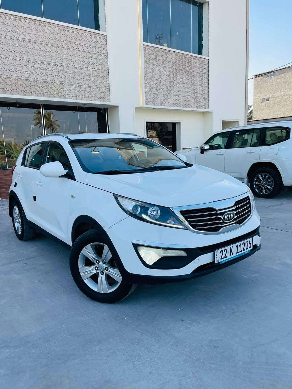 سلام عليكم.
سبورتج  20011
خليجي 
بوضع الشركه 
السونار مرفق بالمنشور 
ممشاهه 139الف 
دواخل كير محرك بوضع الشركه 
سيارة اي نقص مابيهه .
سعر 135.وبيهه مجال بعد المعاينه 
ت واتساب .***********
                 ***********.
مكان السيارة بابل الحمزه الغربي 
مداور .او تحويل مباشر 
ممكن مراوس بسورنتو موديل 14وفوك خليجي 6
