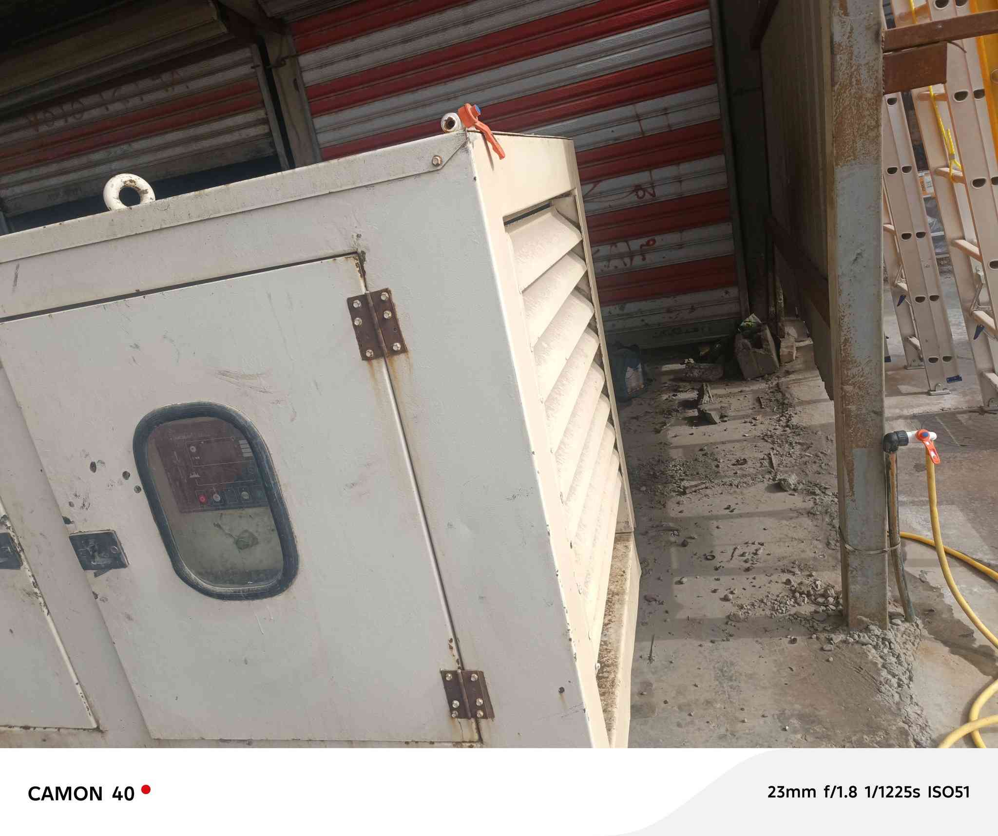 مولد بيركنز ثلاثه بستم 30 كي في كاتم ابيع طافي ماكينه افتر للاستفسار اكثر***********
