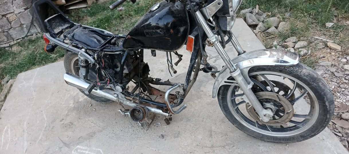 سلام عليكم بطح دفرسون حجم المكينه  900 دراجه فقط كايمه بيع كوم حديد  تصل على رقم بي واتساب ***********
