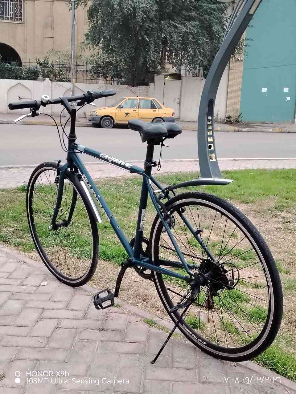 سلام عليكم
متاح بايك c700
البايك كسر حاويه 
نسبه نضافه عاليه جدا 
البايك كامل مكمل من كلشي 
وياله المنيوم طبقتين 
البايك كله ختم واحد 
كير سستم تورني شيمانو  
حجم البايك 28
مكاني بغداد الاعظمية 
سعره 120 وبي مجال 
للي حاب ايراسني خاص ويدلل
او الاستفسار ***********
