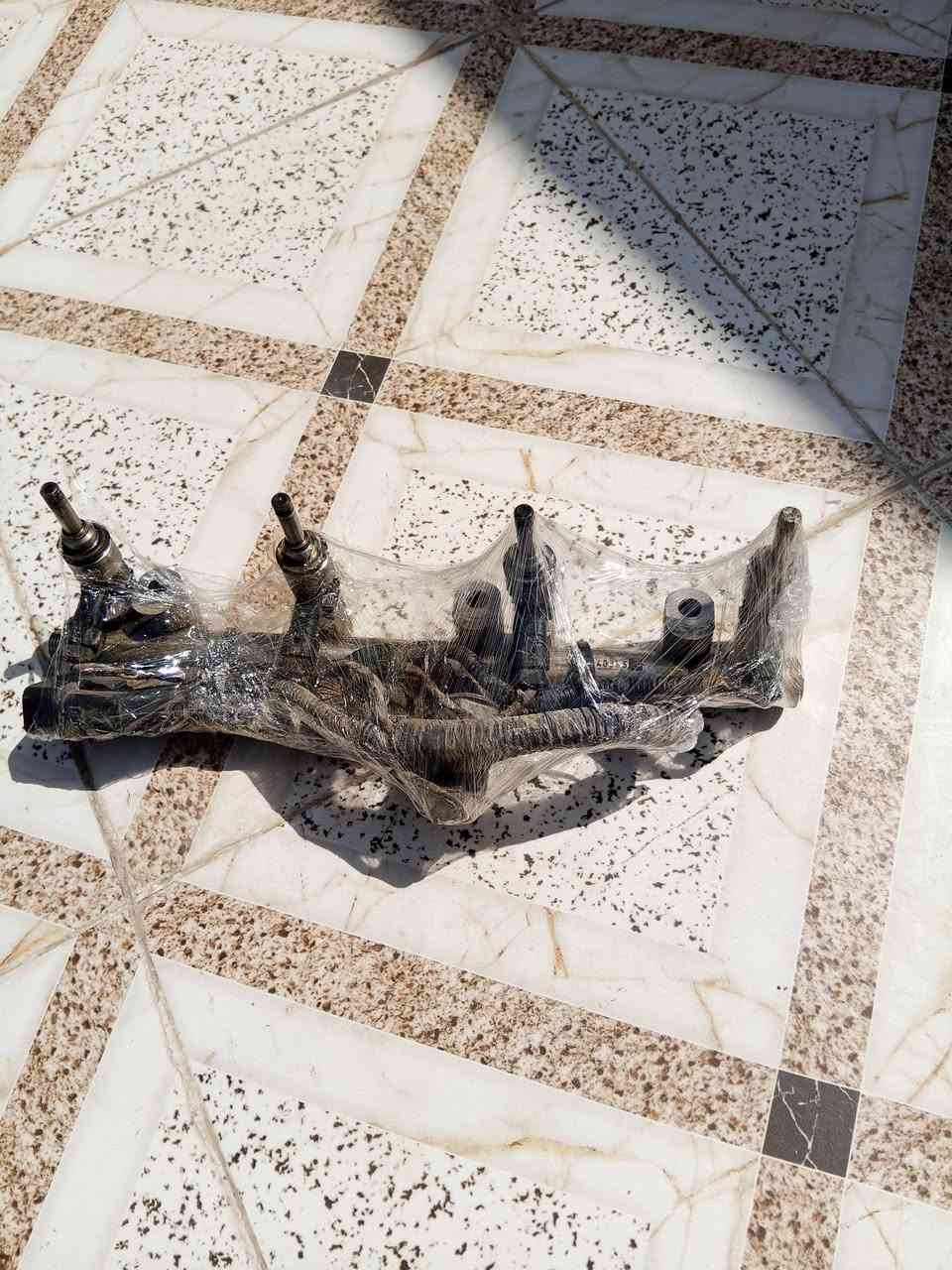 السلام عليكم ورحمة الله وبركاته أدوات سنتاڤي أمريكي 14 اصلي مازدات + تخم نوزل اصلي + سلف 
رقمي ***********  التواصل بي واتساب 
مكاني بغداد الشعب
