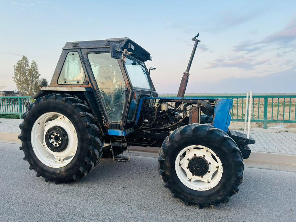 للبيع فيات 110نضيفه محرك لا صرف ولا بخار بس كيره رابع يفلت لمكان كفري اني مكلف بلنشر وهذا رقم صاحبه***********
