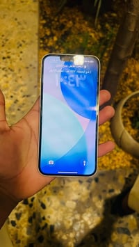 لبيع ايفون ١٣ نضيف مبدل بطاريه الاصليه  ويا شاحنه وكڤر  البطاريه مالته...