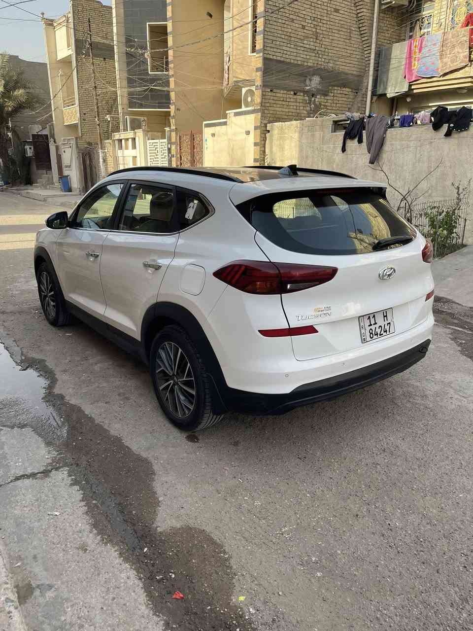 سلام عليكم توسان ٢٠ خليجي كاصد مواصفات ماحاجه اذكرهن معروفه مكفوله فقط بارد خشم بنيد باقي مكفول بغداد بلديات *********** سعر سياره ٢١٠ دفترين و١٠
