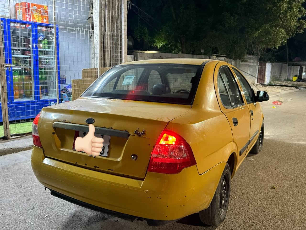 السلام عليكم للبيع طيبه مديل  15 كير مكينه كفاله  بيها ضربه باب وره السياق ول جاملغ سياره حلوه كاعده رقم انكليزي جديد مصفر هيئه وغرامات السعر 34. وبيها مجال مكاني بغداد الدوره ***********
