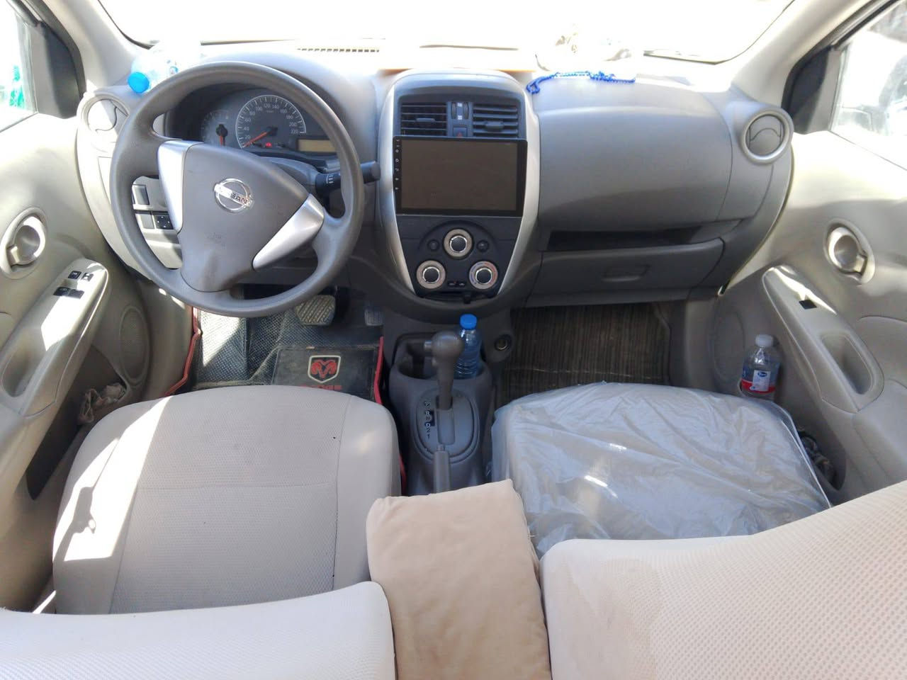 نيسان صني جديده 23مديل هندي كفاله عامه وهزه 27 عنوان بصره ماشيه 93سياره حلوه وخدميه ***********سعرها 113وخادم لشراي
