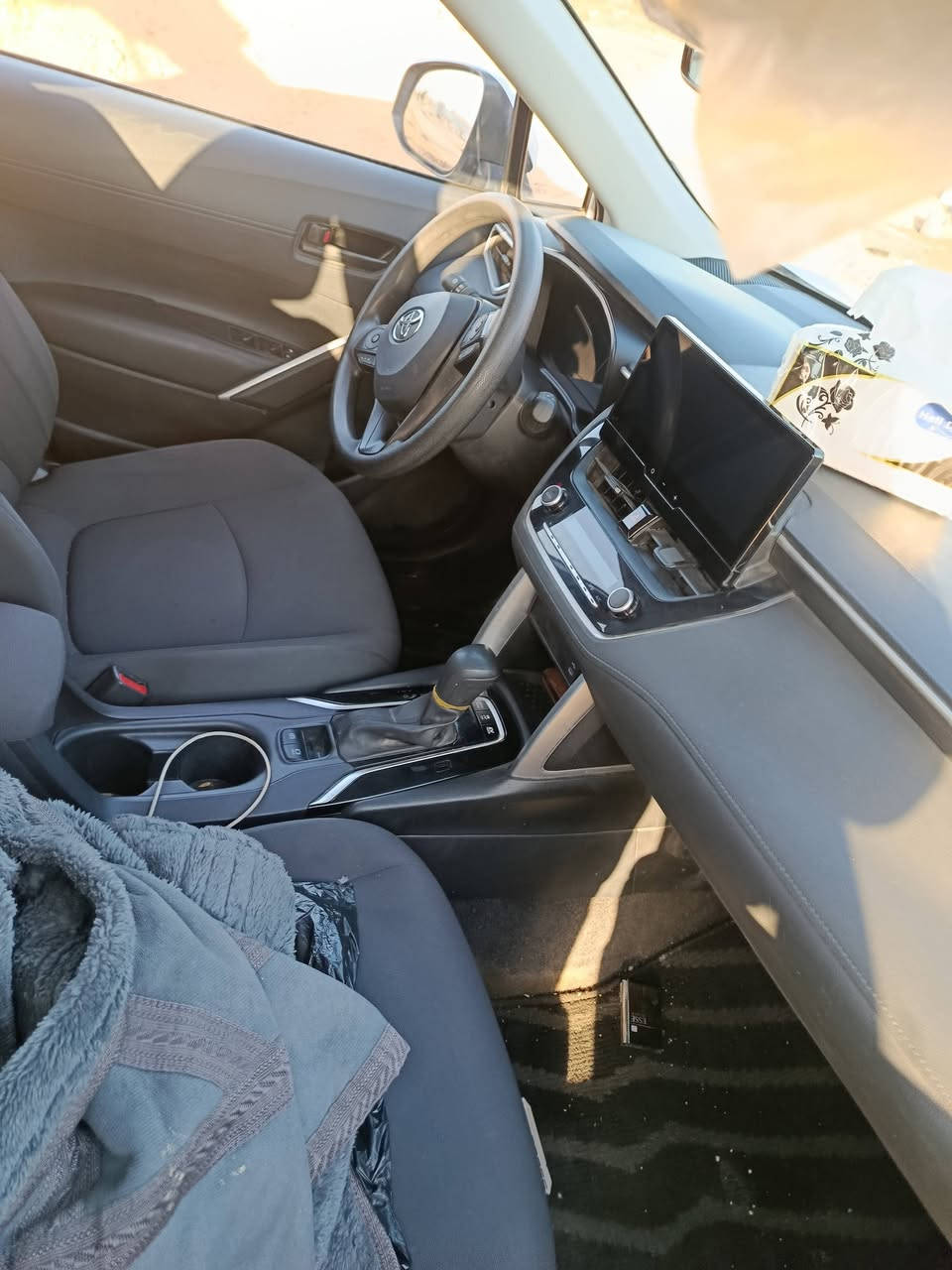 للبيع كورلا كروز 2024 كفاله عامه رقم قادسيه ماشيه 25000 للاستفسار الاتصال على الرقم *********** مكان السياره بابل القاسم
