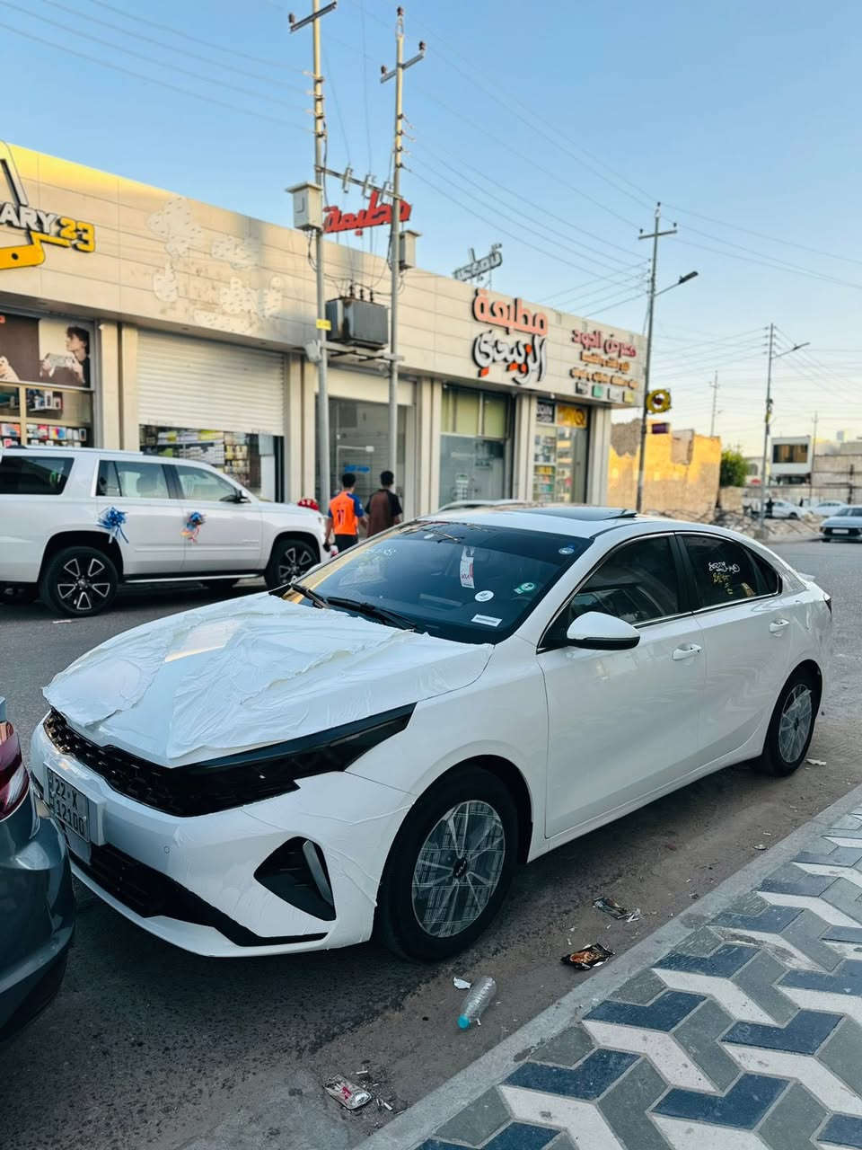 السلام عليكم.
كيا كي ثري K3 موديل 24
تجي فول فول للئخير  

فول  مواصفات.

محرك 1500 دبل نوزل 

رقم اربيل  + تريد وكالة او تحويل 

 ماشية “ 33 الف 

🔴المواصفات 

✅️فتحة

✅️شاشه كامرة 

✅شاشه تبريد

✅️تحكم ستيرن جهتين 

✅مثبت سرعه 

✅تبريد قطعتين 

✅شاحن لاسلكي

✅يدات نيكل 

✅️بصمه 2 أبواب و بصمه تشغيل 

✅️شاحن تايب سي شحن سريع 

✅️كير طياره 

✅️شاشه بالكير

✅️لايت لد زينون 3 عدسات متحركة + الخلفي هم لد متصل 

✅ أشاير لكزس️ متحركة 

✅المري الجانبية بيها ️اشاير + هيترات 

✅️صندوك ذكي بصمة ( يفتح عند الاقتراب )

✅️سايد بريك بصمة

✅️أوتو هولد (auto hold)

✅️درايف مود 4 وضعيات

✅️(sport+eco+smart+comfort)

شاشة عداد دجتل 

وبيها بعد مواصفات 

السيارة كفاله عامه ما صبغ ربع البنيد وشوي من الدوس ما مبين +الدوس مو من ضمن الكفالا ولسونار موجود السياره كلش كلش جديده 

السعر 133
مكان السياره البصره
للاستفسار ***********

