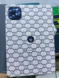 زونيفاي ايرباد ٤٠ • ١ تيرابايت/١٦ جيجا • شاشة ١٠ إنش