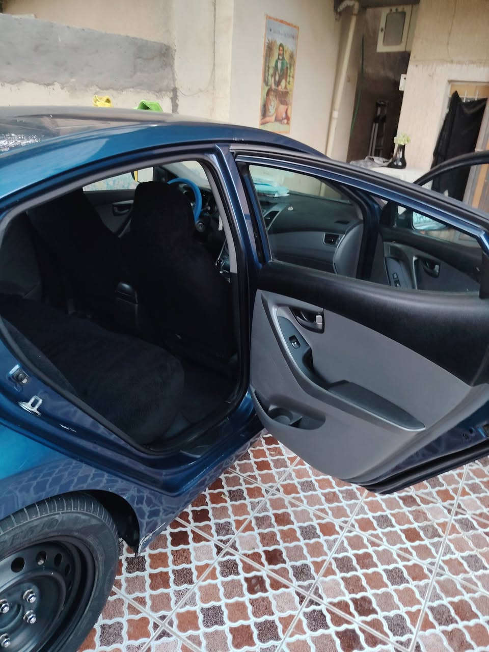 اسلام عليمك انتره للبيع موديل 16وارد 
امريكي غير منواجد علا الفيس 
***********
