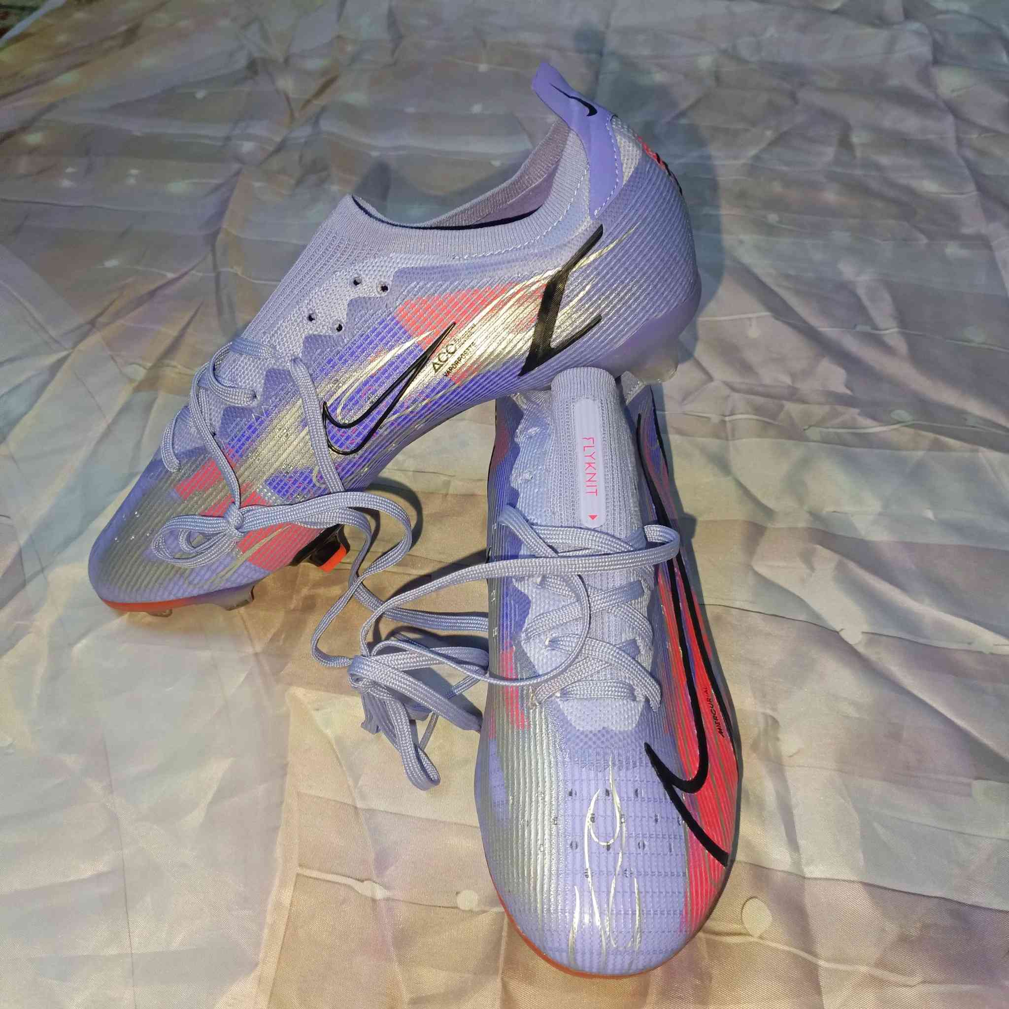 حذاء كرة قدم ماركة نايك قياس 43 صنع بوسنا سعر 35 الف


**إذا كنت صاحب هذا الإعلان وتريد حذفه لأي سبب، رجاءا أرسل رسالة إلى الدعم الفني**