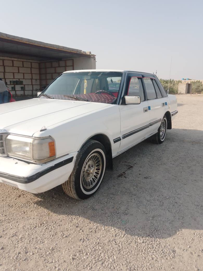 السلام عليكم.رمضان كريم
سوبر 85 رقم ديالى مشروع وطني مكينة وكير ثنين ونص ديلكو كفالة وشرط النظافة سنوية مجددة لسنة 2029 هزة جديدة تخم تاير جديد باتري جديد حدادية كاملة جديدة كهربائيات شغالة دواخل نظيفة  مكفولة من الضربة مصبوغة عام سعر ((36)) عنوان ناصرية *********** سوق الشيوخ, ذي قار
