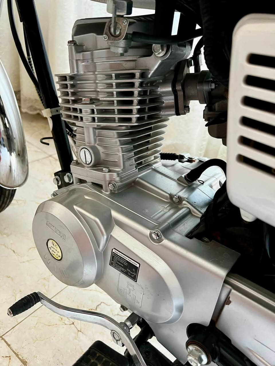 26 سكنر  (3 احرف) بعدهه بجيس 
هـ ***********      📍الكوت
