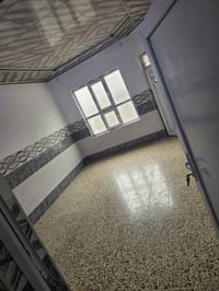 طابق ارضي • ١٤٠م • غرفتين