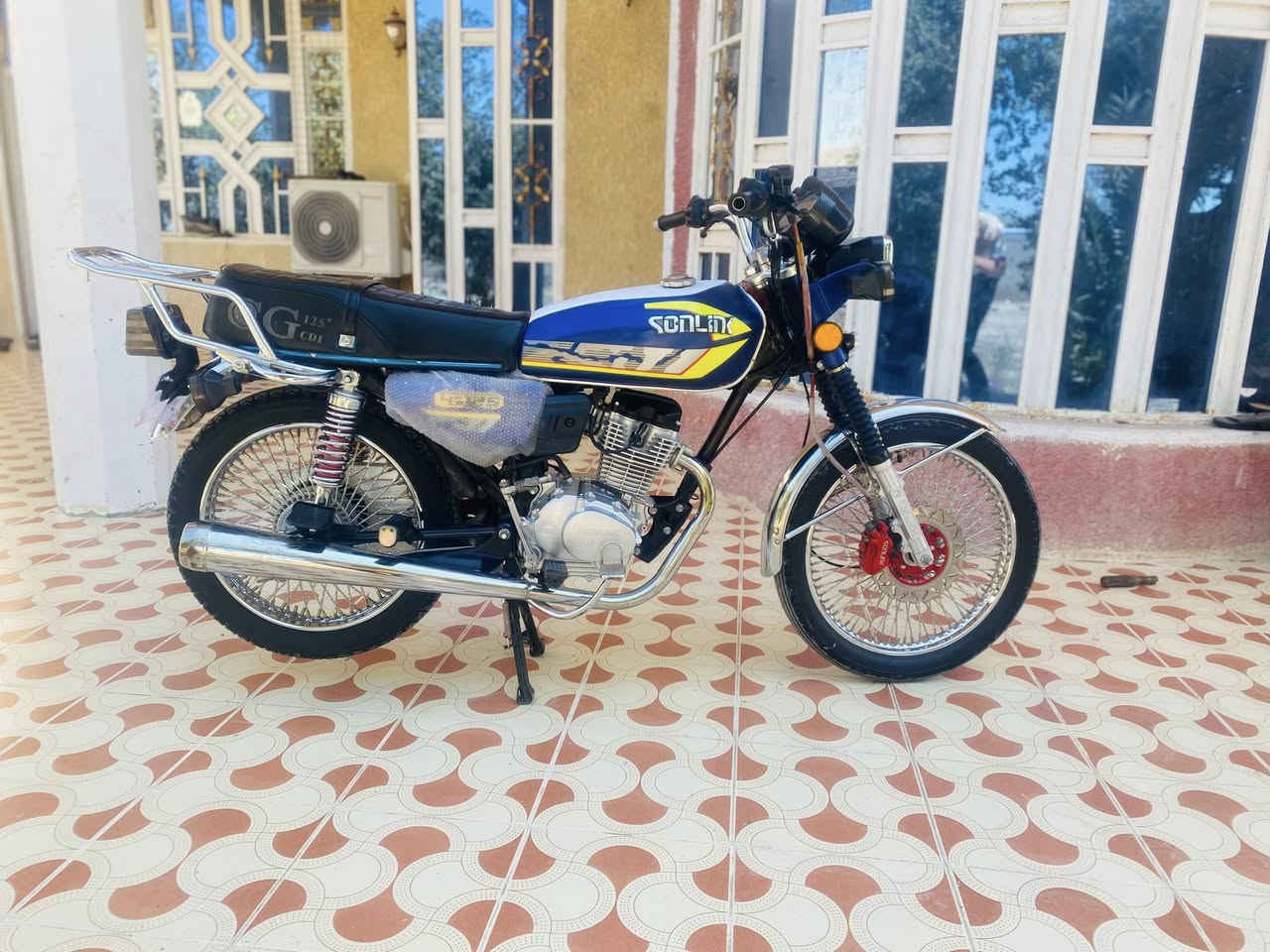 سلام عليكم دراجه للبيع موديل 25 مكفوله كفاله عامه من كلشي أوراق بغداد المكان واسط العزيزيه الاستفسار *********** ارجاء ارجا الموشراي لأ يعلق
