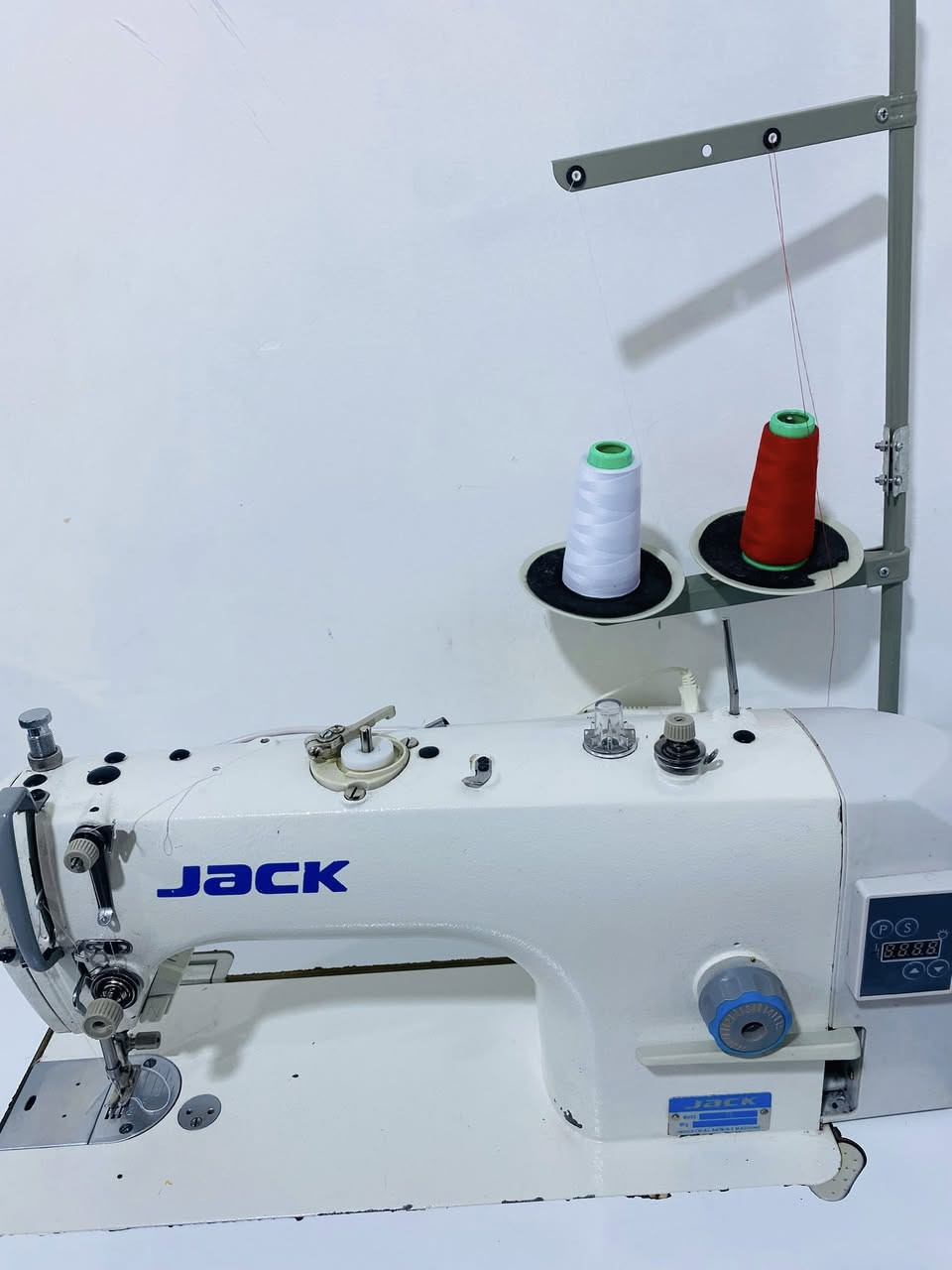 مكينة صناعية للبيع نوعية جاك فايفJack5
السعر ٢٥٠ وبيها مجال


**إذا كنت صاحب هذا الإعلان وتريد حذفه لأي سبب، رجاءا أرسل رسالة إلى الدعم الفني**