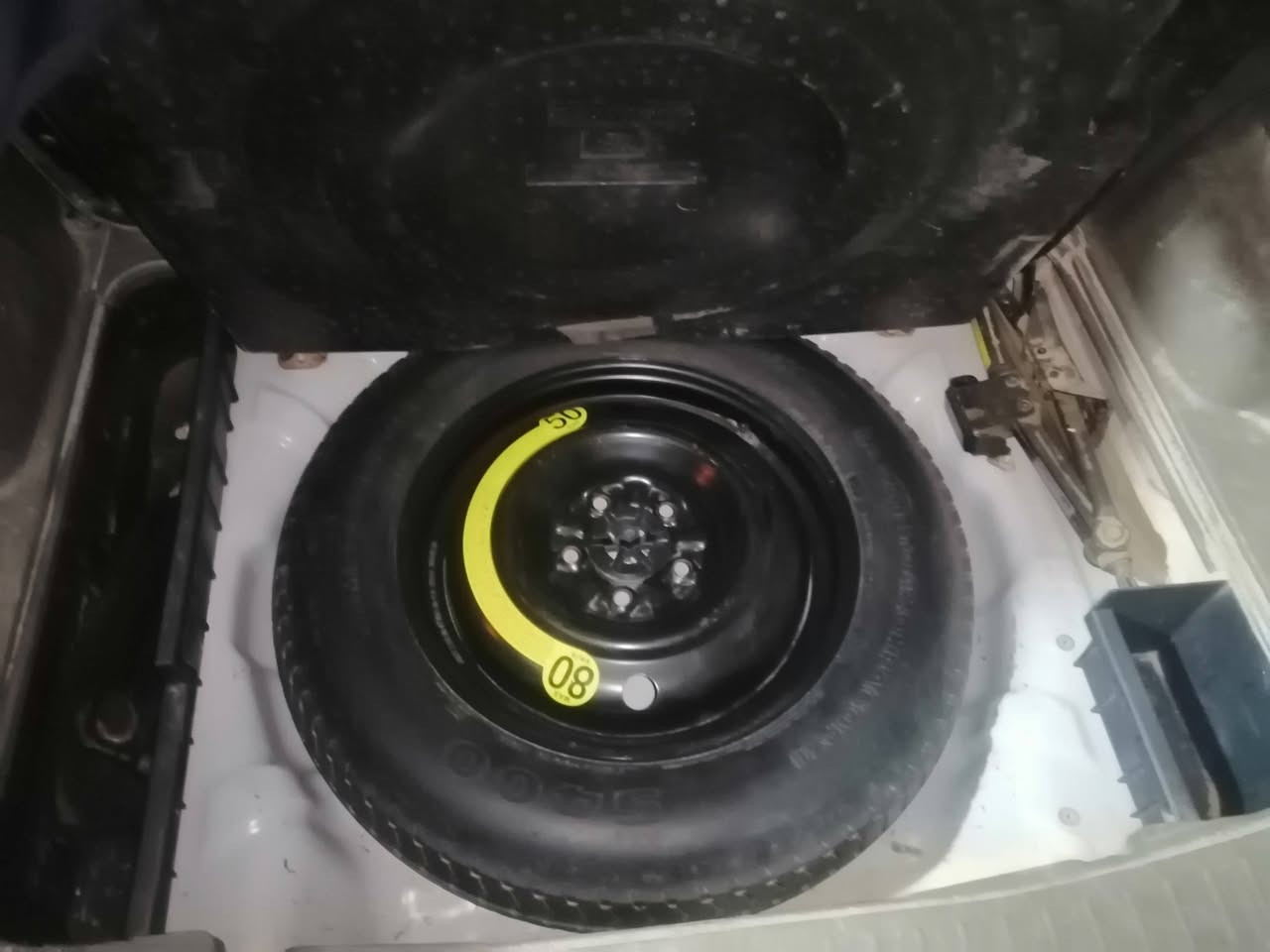 السلام عليكم توسان 2010 خليجي رقم بابل مشروع وطني جاهزه من كلشي السونار مرفق بالمنشور 
 السعر 122 هاتف ***********
