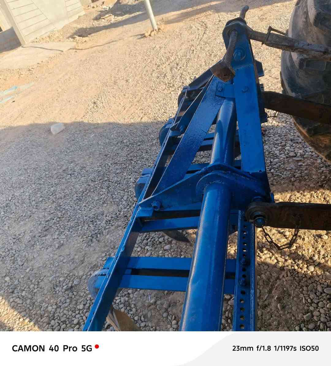 السلام عليكم للبيع خرماشه پيروزيه للاستفسار الاتصال على الرقم ***********
