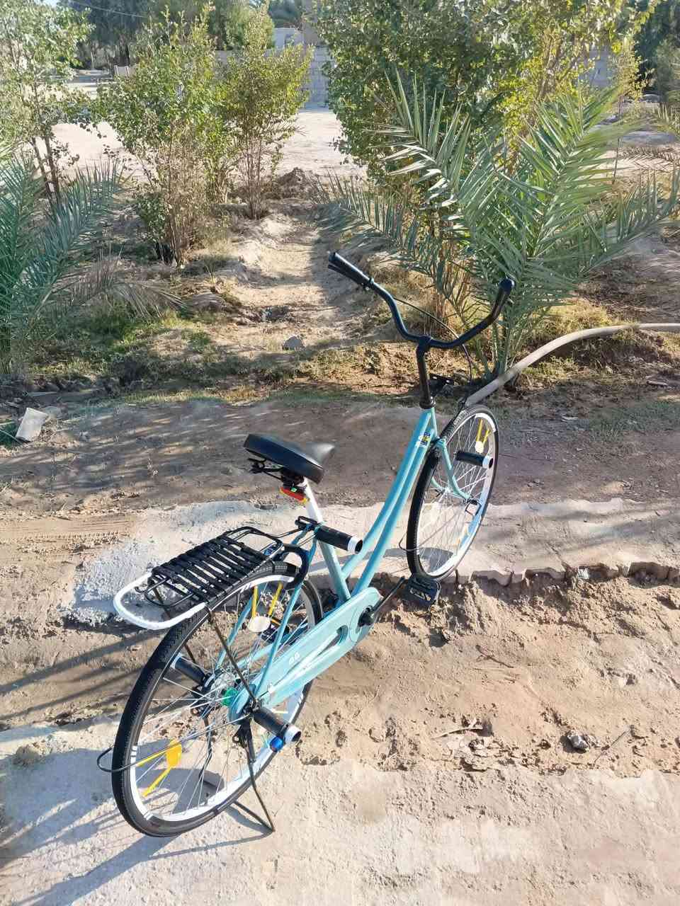 السلام عليكم باسكل للبيع مديل 2022 شركت بي دي لون اسمنتي مكان عله طريق كربلاء عمود 872 💁🏽‍♀️السعر 160 اوبي مجال اوهاذه الرقم ***********والشراي بلخدمه 💁🏽‍♀️🔕
