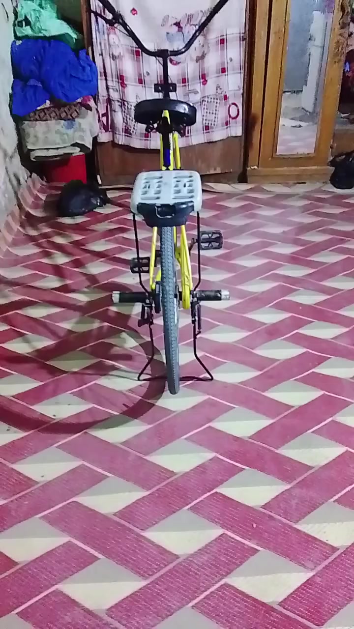 السلام عليكم شباب باسكل البيع موديل 22 حجم 26 ب 120 قفله والشراء يجي خاص


**إذا كنت صاحب هذا الإعلان وتريد حذفه لأي سبب، رجاءا أرسل رسالة إلى الدعم الفني**