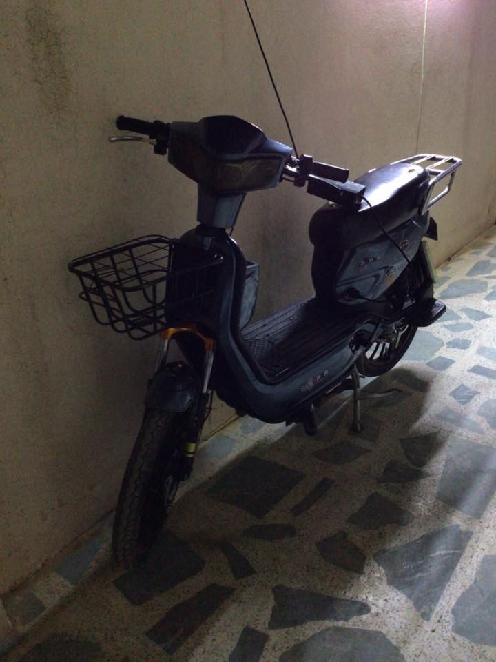 للبيع حجم 20خمس بطاريات تبل يمشي 45 نظيف مآبي ولا عطل كلو كامل سعرو 350 في الموصل في حي العربي يم الرقم ***********
