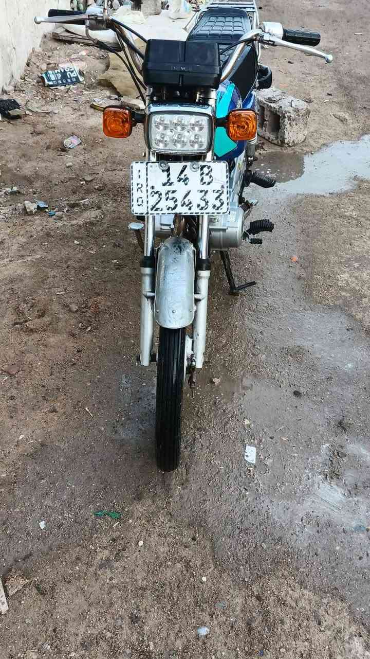 سلام عليكم دراجة ايراني للبيع رقم وسنويه شرط التحويل موديل 23 مكينه نضيفه مامفتوحه دراجة شغاله من الطول لطول سعره 1750000 مليون وسبعميه وخمسين وبيهه مجال مكاني لبصره لكزيزه ***********
