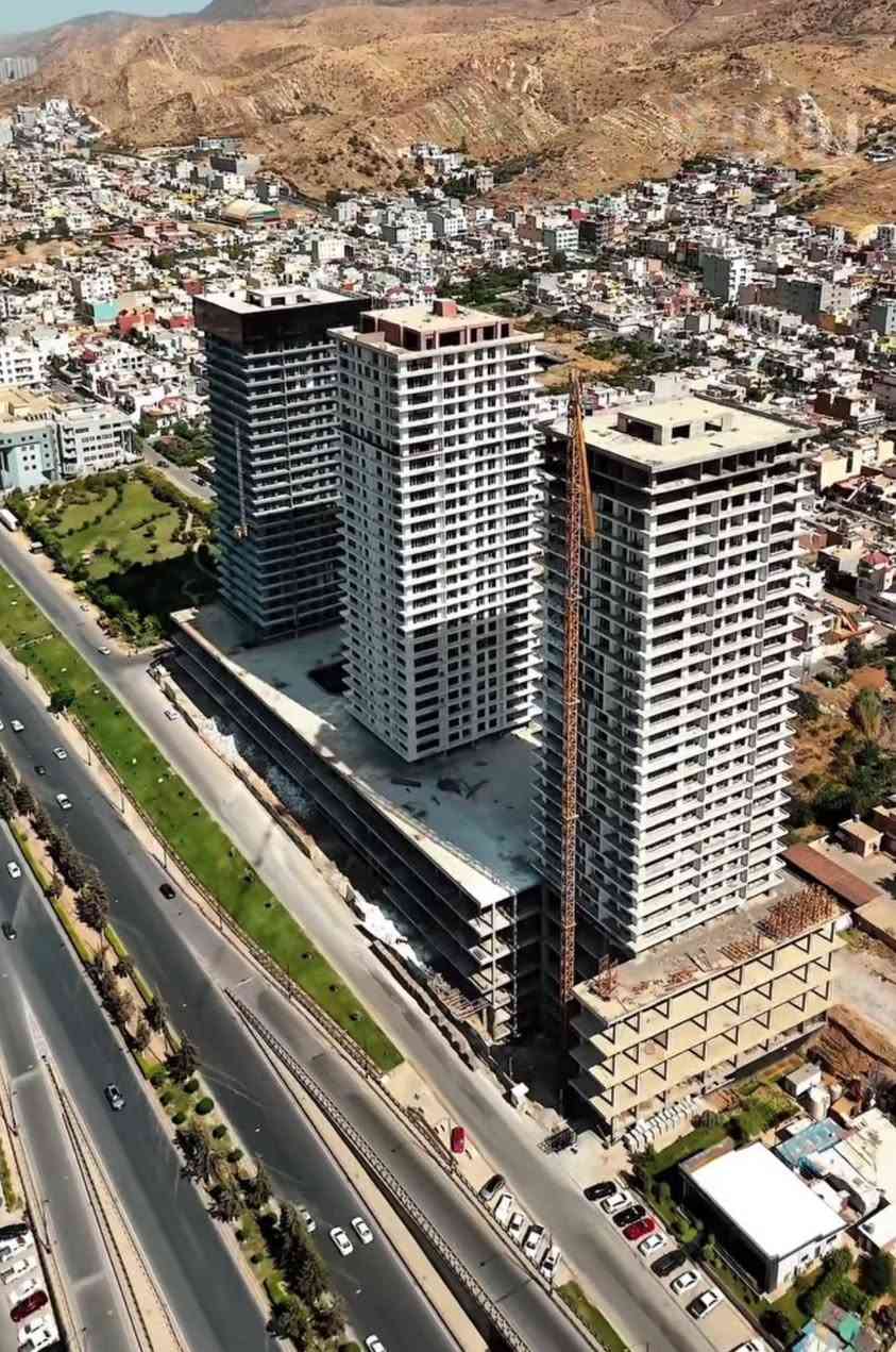 📍 شقة بو ڤروتن (قست)(نقد) – سيكناچر تاوەرز – دهوك
‎ئافاهی B | 

‎الطابقێ سیێ

‎ (ژورێن نفستنێ ٣ + هول) | مساحة: 186 م²

‎  واجهة شيمال شرق

‎ژ مولەکا ٣ طابق بيكدهيت

استيلام هەیڤا ٤

‎ بو پتر پێزانین کورەک یان واتساب :*********** 

~~~~~~~~~~~~~~~~~~~~~~~~~~~~~~~~~~~~~

‎عربي

‎📍 شقة للبيع مشروع – سيكنجر تاورز – دهوك

‎ العمارة B | الطابق الثالث

‎(3 غرف نوم + صالة) |

‎ المساحة: 186 م² 

‎واجهة مفتوحة(شمال شرق)

‎تحتوي على مول من ٣ طوابق و فول خدمات

استلام شهر ٤

‎📞 للتواصل فقط كورك او واتساب:
