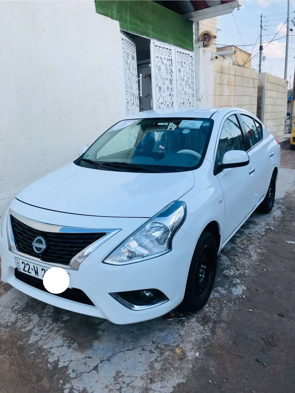 سلام عليكم نيسان سني هندي2025 ماشيه 4000 km
سياره جديده اخت الزيرو مامتعوبه ونضيفه 
كير ومحرك عله وضع الشركه مامفتوحات
تبريد ثلج أرضيات مال شركه وياهه 
سبير مانازل سياره جاهزه متصرف عليها ربع 
رقم اربيل لدولي جديد تريد وكاله تريد تحويل عادي 
سعرها 135 وبيها مجال بسيط جدا جدا 
وهذه رقمي /***********
