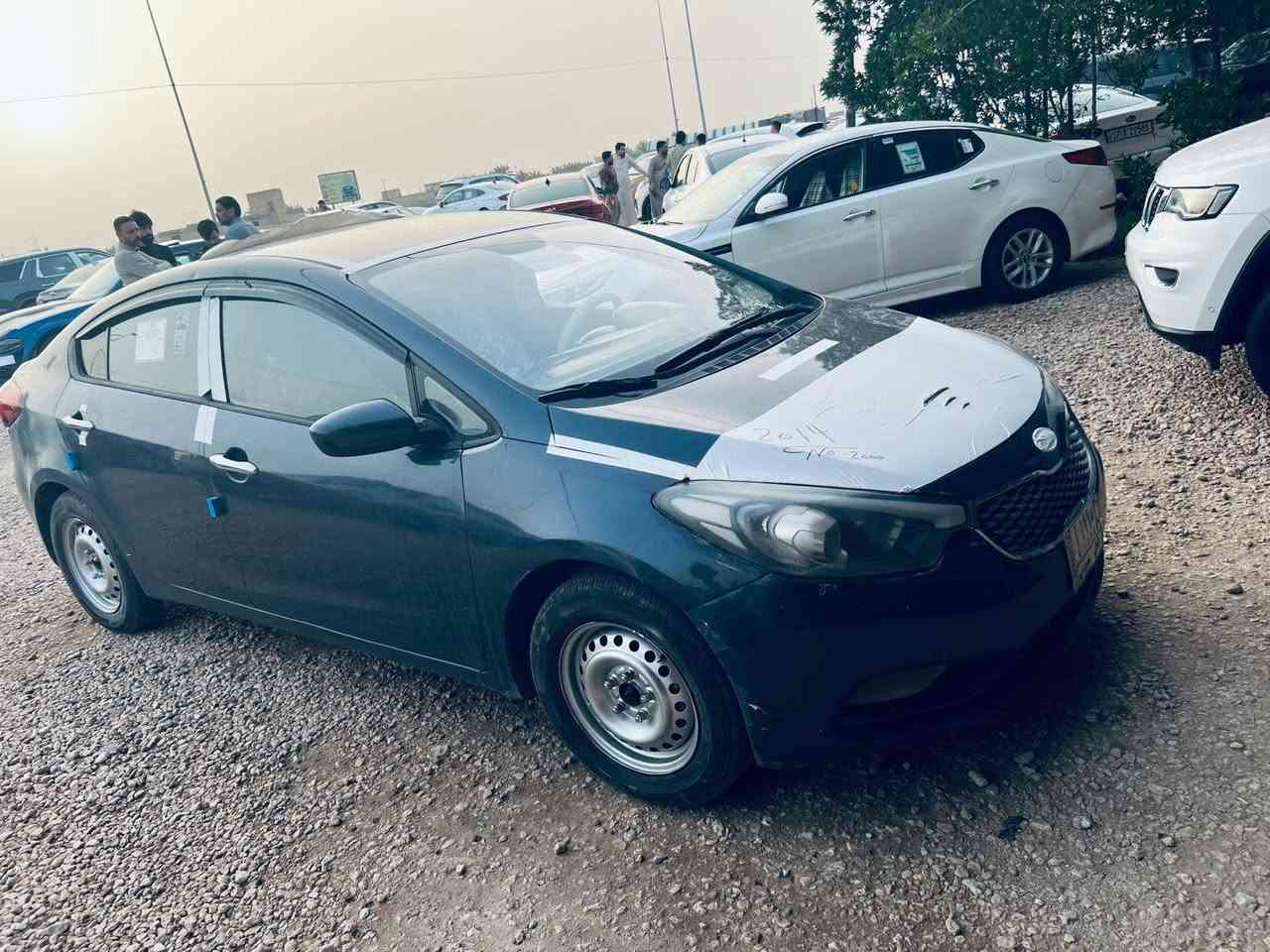 السلام عليكم 
سيراتو رقم مثنى حره بسمي 
مابيها اي نقص حداديه وتبريد ومكينه وكير كله جديد 
تبديل جاملغ اصلي وبيها صبغ اماكن 
مكاني بالرميثة
السعر اتصل وبيك خير وادلل ***********

