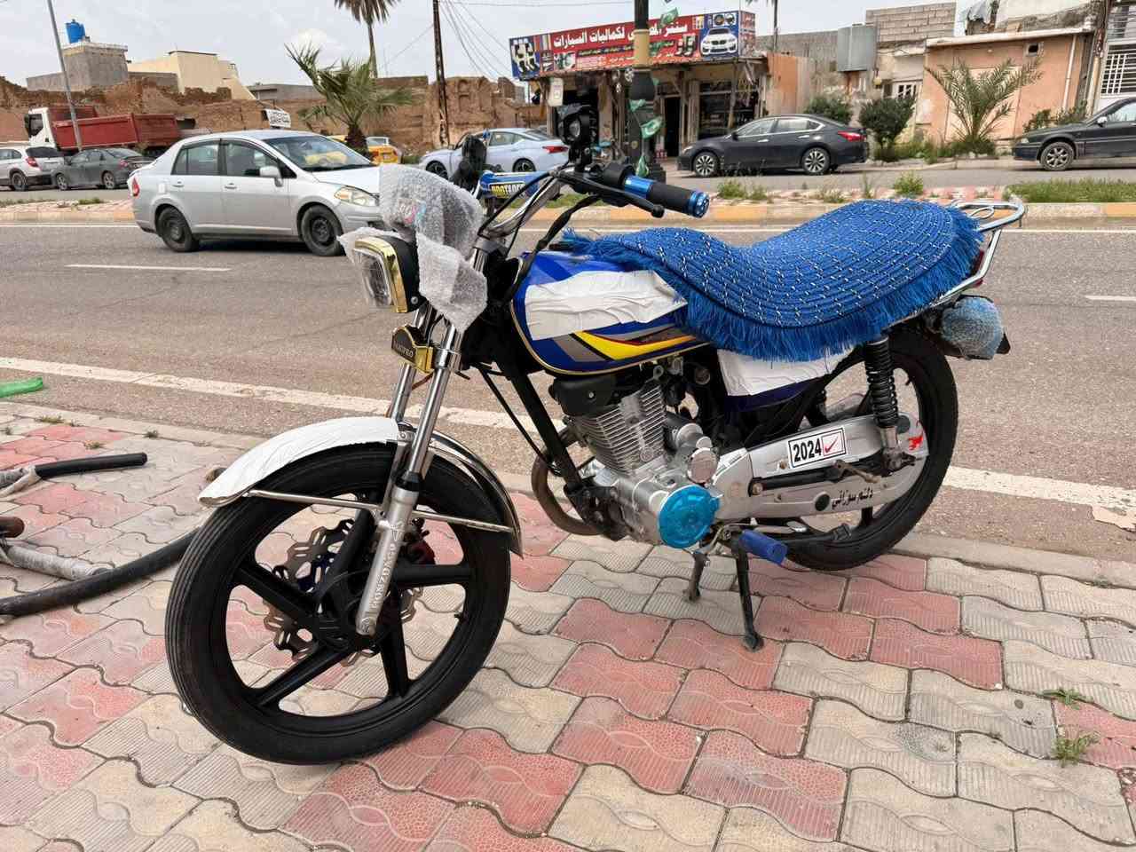 نامي برو للبيع او مراوس شعندك نزل 2024 200 اي نقص مابي مكينه مامفتوحه كهربائيات كله شغال تايرات جديد اي نقص مابيها سعرها ٦٣٠ وبي مجال بسيط وهاذه رقم ***********  عنوان خانقين
