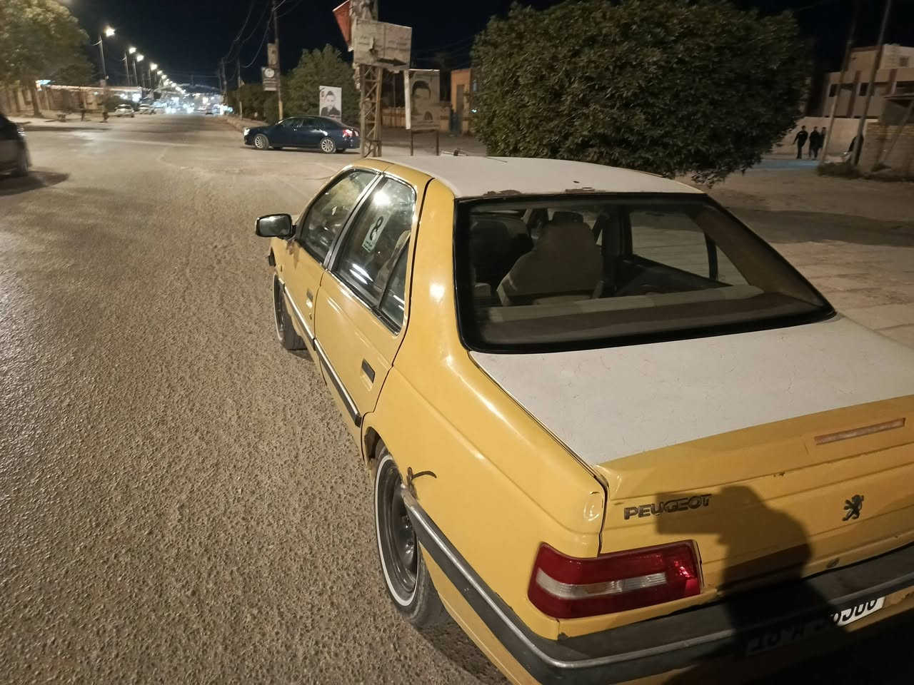 سلام عليكم سياره بيجو 405 موديل 2016 سنويه جديده 30 بسمي مصفره هيه او غرامات سعرها 35 او بيها مجال قليل مكاني بابل مكلف بل نشر *********** غير متواجد عل فيس
