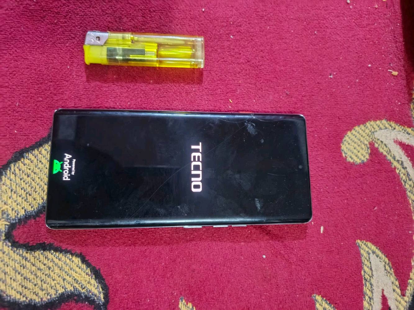 تكنو كامون 40برو 5G  ابيعلك جهاز طافي تفصيخ بطارية شاصي افلاتات شاشه بورد كامرات الجهاز طفه والمصلحة فقط فتح الظهر أو ماعرفله رجعه مصلحه ابيعه تفصيخ والجهاز شغال أكرر ابيعه على وضعه تفصيخ طافي تمام ابسعر مناسب