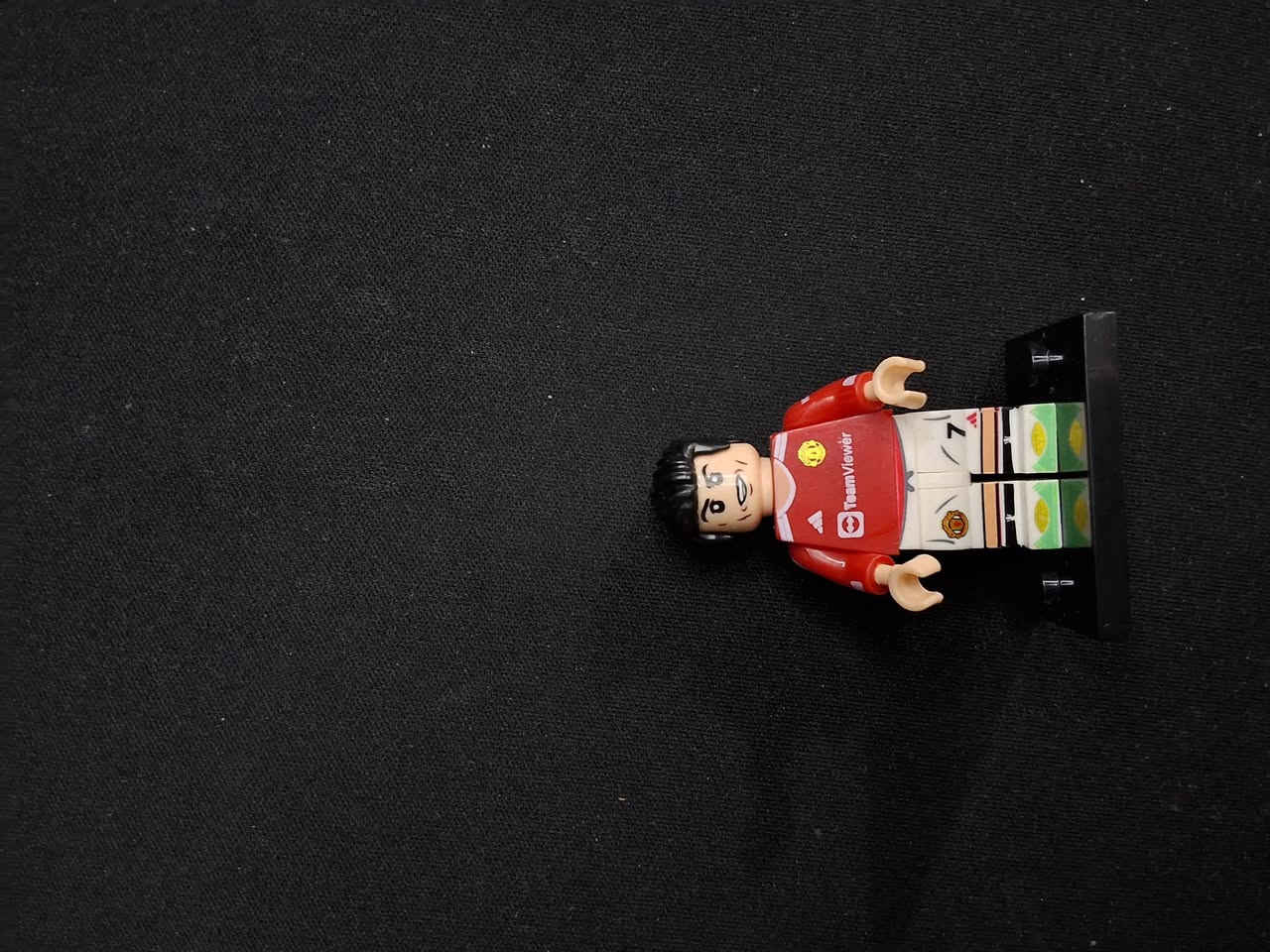 مجموعة ليكو للبيع 
سعر المفرد ب الف ونص 
والشلعه يختلف السعر 
بعدهن جديدات يجن بالجيس 
للتواصل عبر مراسله الصفحه او على الرقم
***********
للعلم اكو منهم بيهن سيريل كود يعني ماستر كوالتي
