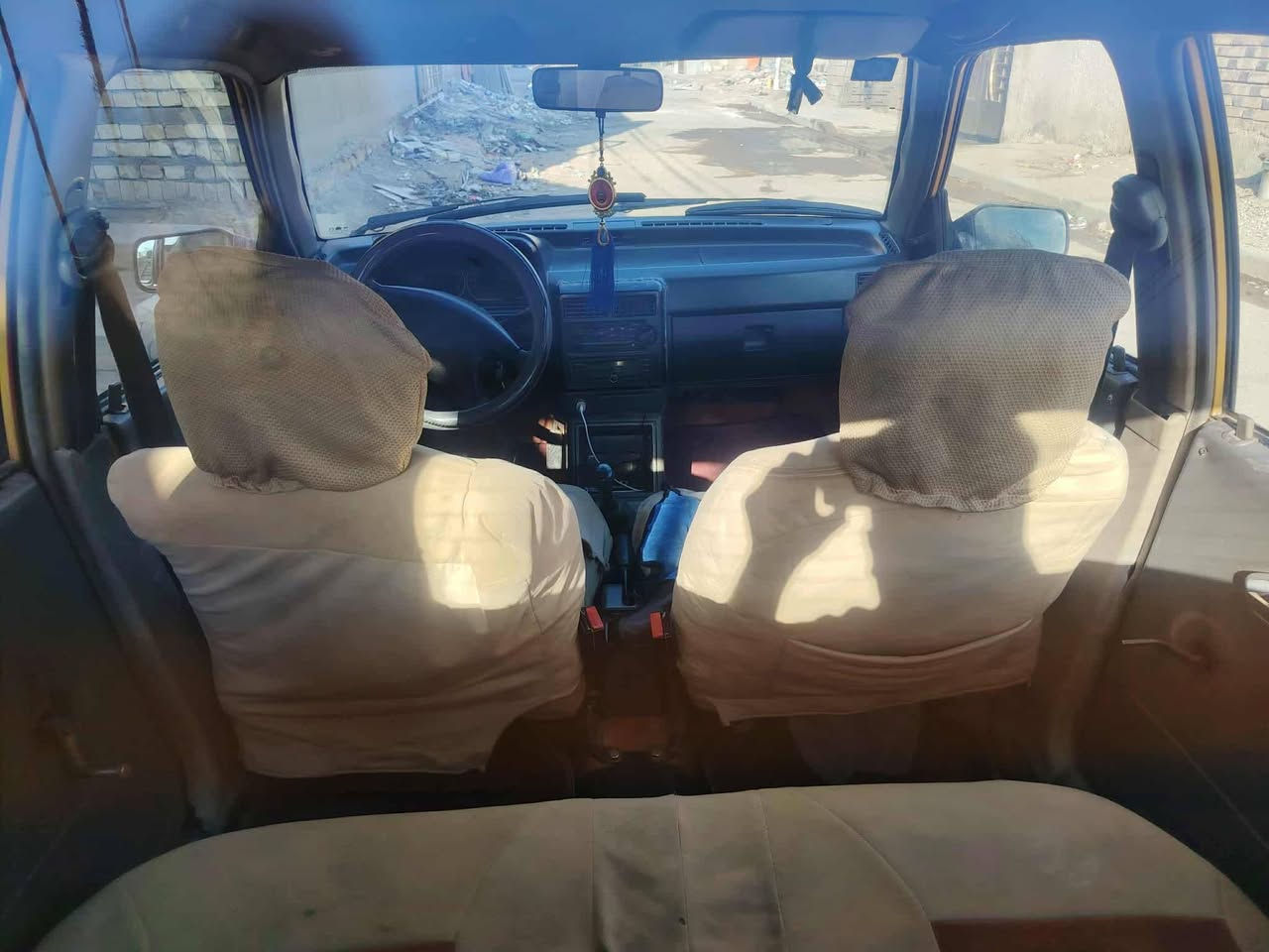 سلام عليكم سايبا 11 سياره شواصي  كير  ومكينه  مكفولات تخم تاير جديد كهربائيات كلها شغاله لايت عالي ناصي بطن بك لايت كله شغال مسجل سماعات جام يصعد وينزل صدر جديد دوشمه جديده بطن جديد رقم جديد  سنويه ال 2031 بسمي ثاني يوم حولك  سياره خير من الله كشرتها  شوفت عينك جديده سبير موجود  تبريد  يشتغل عوزه غاز سعرها ٢٥  ورقه وبيه مجال مكاني بغداد جسر ديالى باقي تفاصيل على تلفون ***********
