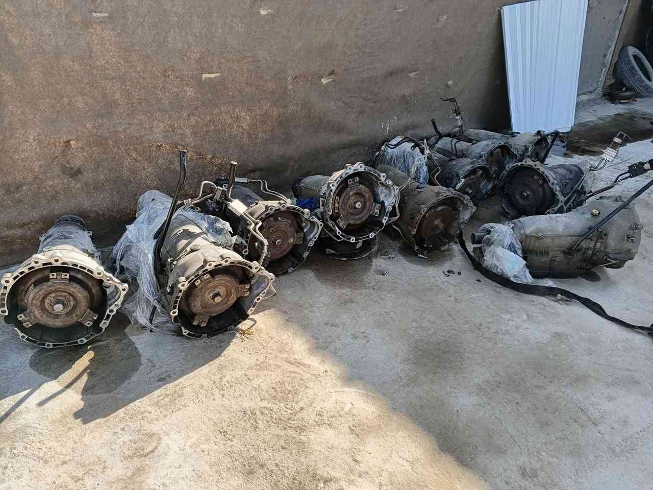 كير مارسدس عصه يرهم علا جارجر أوباما جالنجر  11-12-13-14 بسعر مناسب مال احاويه مكان الديوانيه ***********
