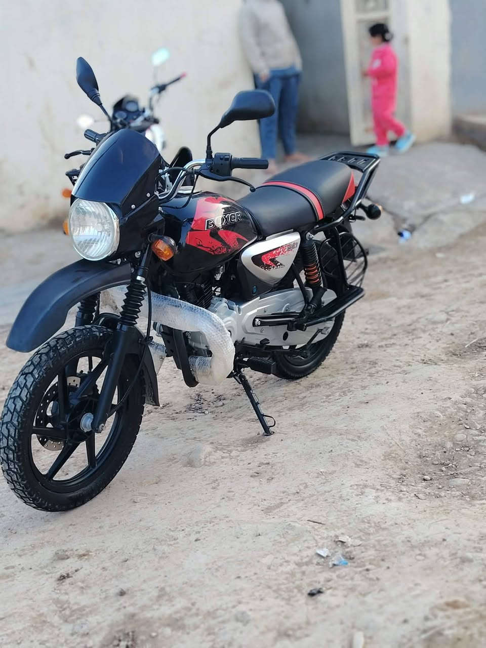 سلام عليكم ❤️
دراجة بوكسر جبلي   موديل 2023اوراق كاملة اصولي اي نقص  مابيها دراجة فول نظافة استخدام شئ كلش قليل سعر 1600وبيها مجال حك حية مكاني ديالى بعقوبة شراي يتصل على رقم ويدلل ***********  دراجة مكفولة كفالة عامة
