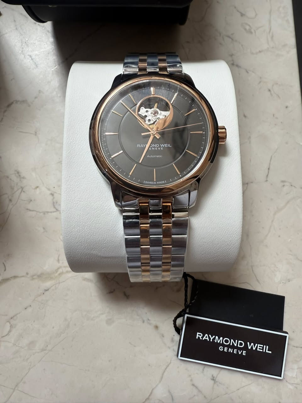 للبيع ساعة رايموند ويل جديدة وكالة مع كامل المرفقات السعر 1200$


**إذا كنت صاحب هذا الإعلان وتريد حذفه لأي سبب، رجاءا أرسل رسالة إلى الدعم الفني**