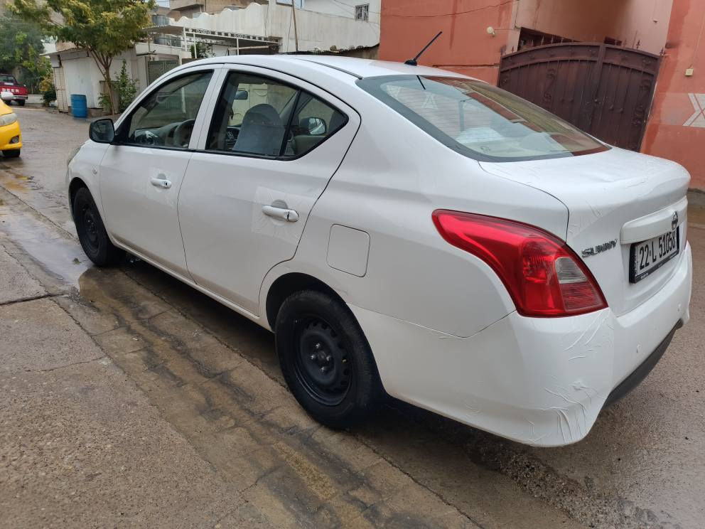 نيسان صني 2018 
هندي بليت ازرق 
دبل گيچ و ABS
مانع انزلاق 
مواصفاتة معروفة

گير و مكينة و تبريد بشرط 
صدر أمامي و خلفي جديد 
بطاقة بنزين موجود 
سنوية جديد لحد 2030 
سونار موجود

سعر 87$ مجال بسيط 
مكان كركوك 
*********** كركوك, العراق
