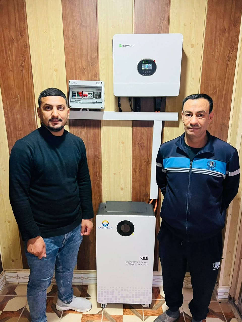 من قضاء #الــعلـم تم ولله الحمد تنصيب منظومة طاقة شمسية
للعم #صباح_الشيال 15امبيـر ليلـي نهـاري

مكتب منارات المدينة للطاقة الشمسية خيارك الأمثل للطاقـة المتجددة 

#البيــع_بالـنقد_والاقسـاط 

📌 صـلاح الدين/ تكـريت/ العلـم/البـورصة #عمارة_الضامن
للحجز والأستفسار👇👇
المهندس حسن الجبوري 
*********** اسيا
*********** زين
مــنارات الـمـدينـة
