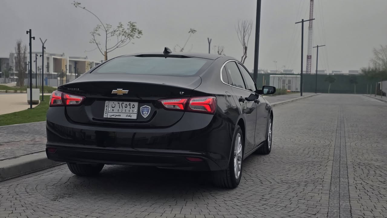 ماليبو 2019 لون اسود للبيع
محرك 1500 تيربو
بانوراما طكتين 

رقم بغداد باسمي

حادثها الجاملغ الأيمن الامامي والجاملغ الخلفي خلف السائق

سيارة نظيفة جدا

مكفولة من الغرق

كير محرك تبريد كهربائيات كفالة عامة

كشن السائق كهرباء

تدفئة كشنات امامي

تبريد قطعتين

مناخ منفصل

كامرا دوارة

السيارة جاهزة من كلشي

تايرات تخم كوري جديد

حدادية جيدة

دهن كله اصلي آيس ديلكو من شركة المنصور

بانزين محسن

ادامة دورية مستمرة

السيارة مسويلها بوليش عام وحمام داخلي 

السيارة ماناقصها شي والواقع احلى من الصور

مكانها كربلاء

سعرها 11.500$ 

*********** للاستفسار الاتصال او واتس اب
