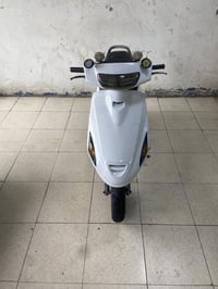 فراشه • حاويه • زنون