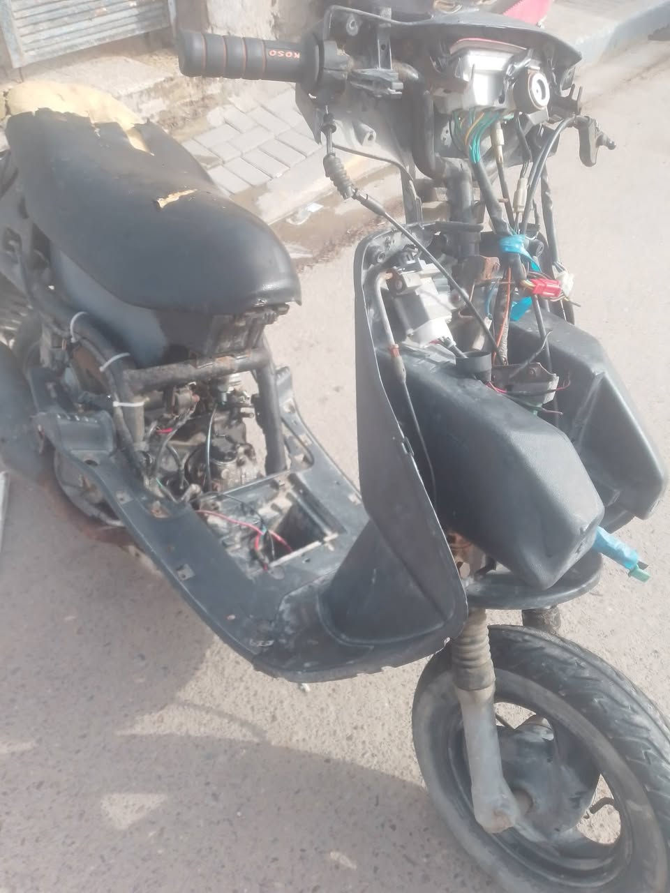 دراجه فراشه شغاله شلعتهه تشگ الگاع بيع او مراوس


**إذا كنت صاحب هذا الإعلان وتريد حذفه لأي سبب، رجاءا أرسل رسالة إلى الدعم الفني**