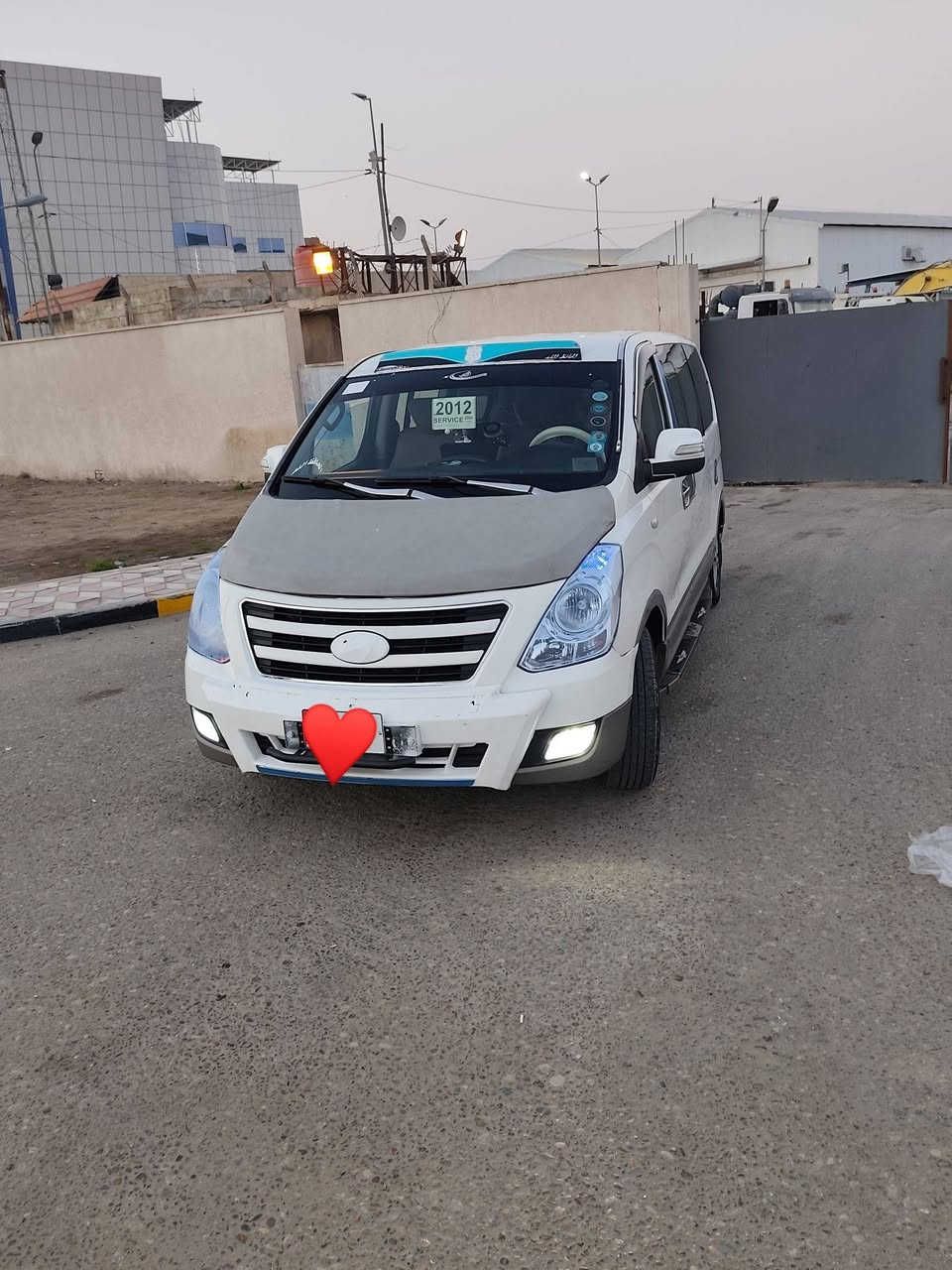 السلام عليكم ستاركس للبيع مديل 10بيهه خياس بالقواعد مال دبل مكينه 7 سياره بسمي مكاني البصره كرمه علي سعر 155وبيها مجال قليل رقم تليفون ***********
