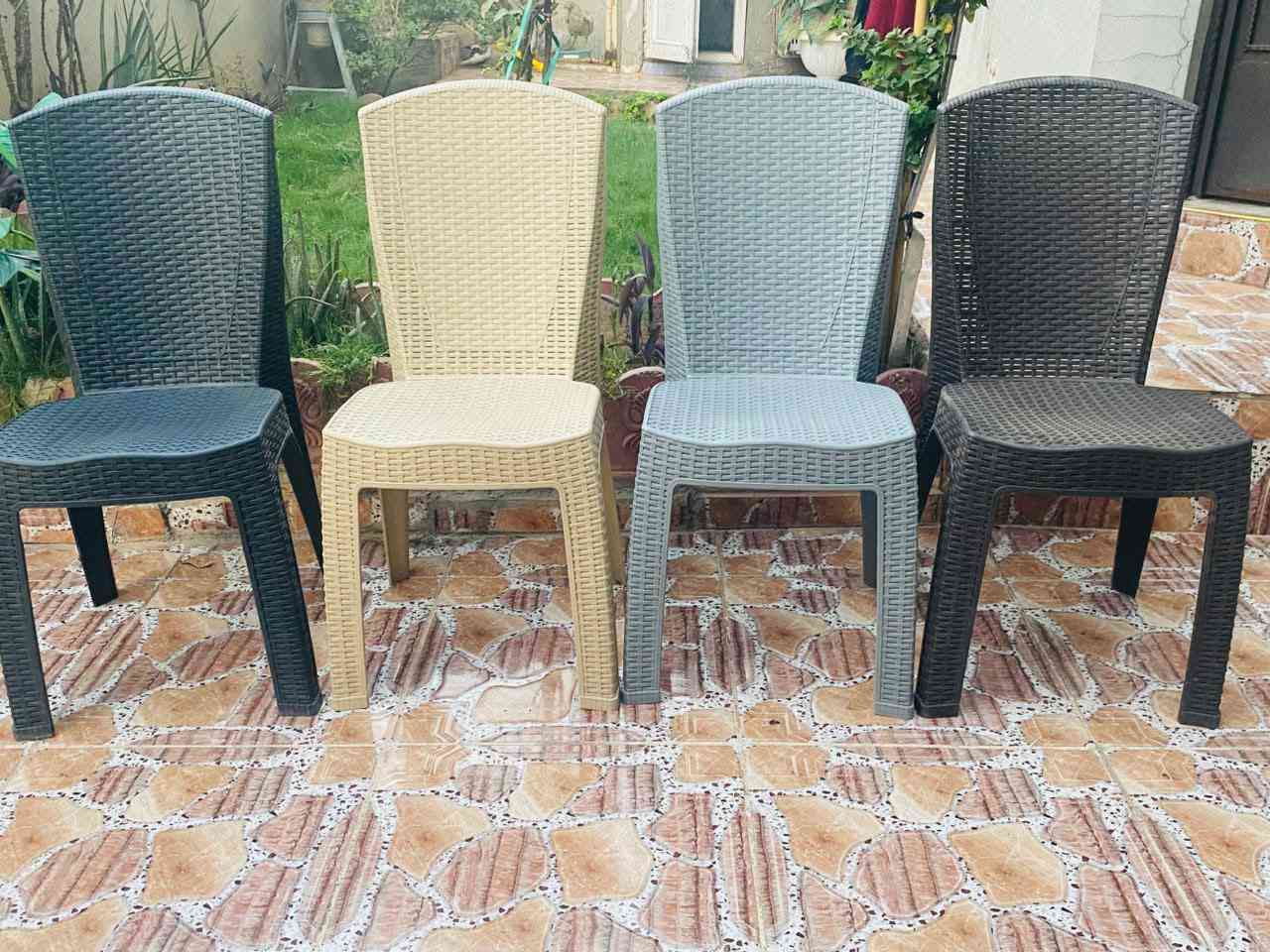 وصول وجبه كراسي سعر الواحد 6 الف مكان حي النداء ***********
