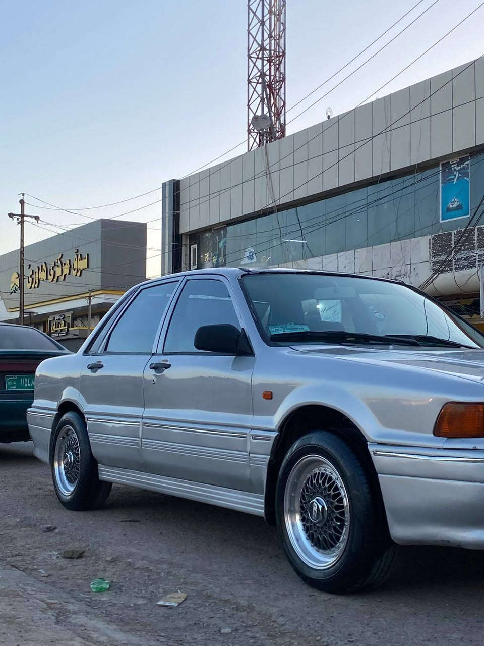 گڵاند ١٩٩١ 
مەکینە ٦٣ گێرو مەکینە بەشەرت
تەقەو رەقە بەشەرت
براوەو وەرگەراو بەشەرت
عام کورەیە 
جەمپەکی خەفیفی پێشی هەیە 
سەنەوی ٢٠٢٠بەسەر چووە
٣٥٠$لەسەرە دوای معامەلە دەگەرێنمەوە
وەکالە بەناو کردن بەشەرت
کارەباییاتی بەشەرت
٤تایەو ویلی bbsنوێی لەسەرە
سەیارەکی کامل جایزە
سعری ٤٢ مجال
شوێن هەولێر
*********** أربيل, العراق
