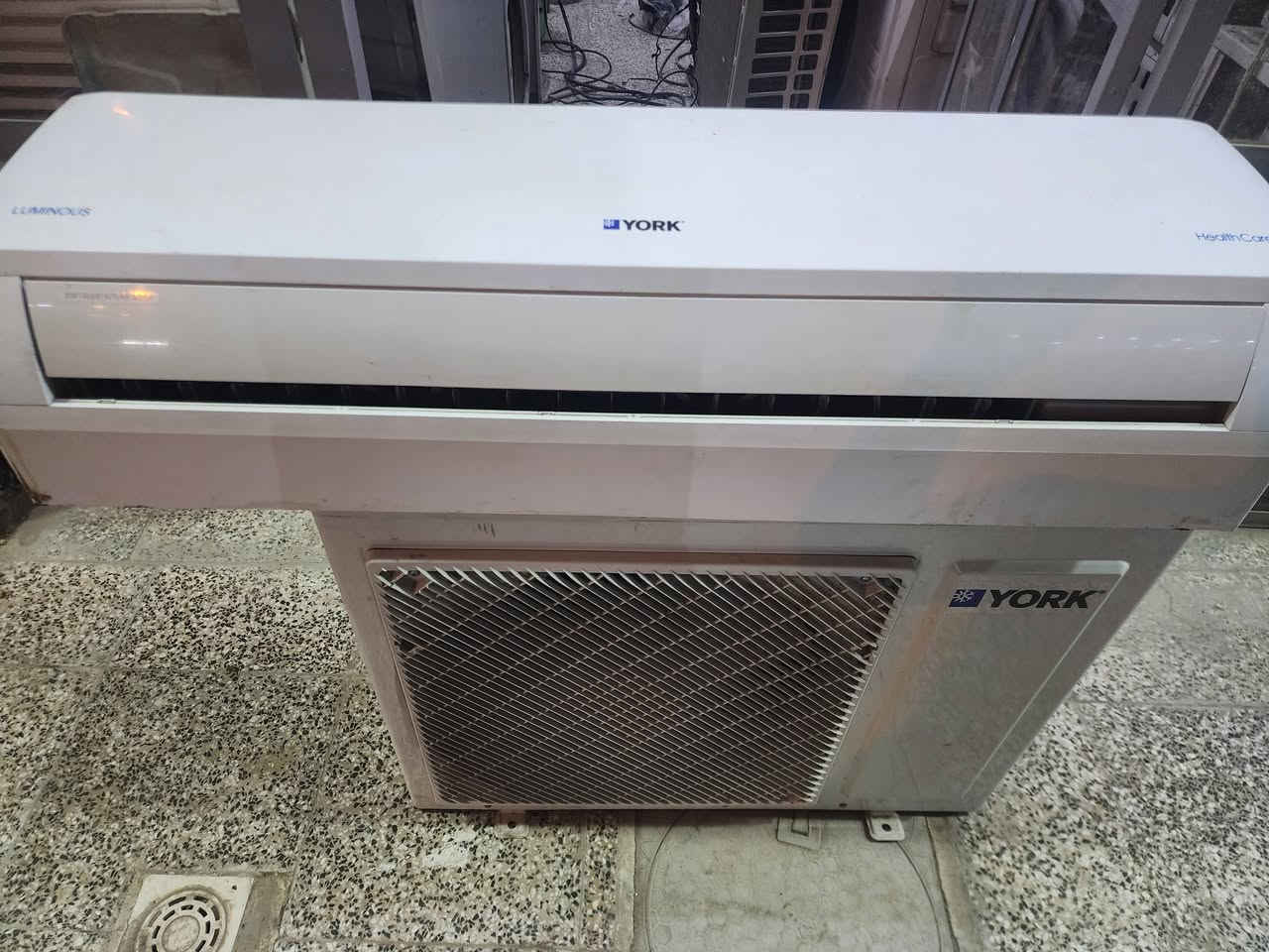 سلام عليكم سبالت طنين توسوت او يورك كاملات علا الفحص وضمان مكان بغداد الكماليه ***********
