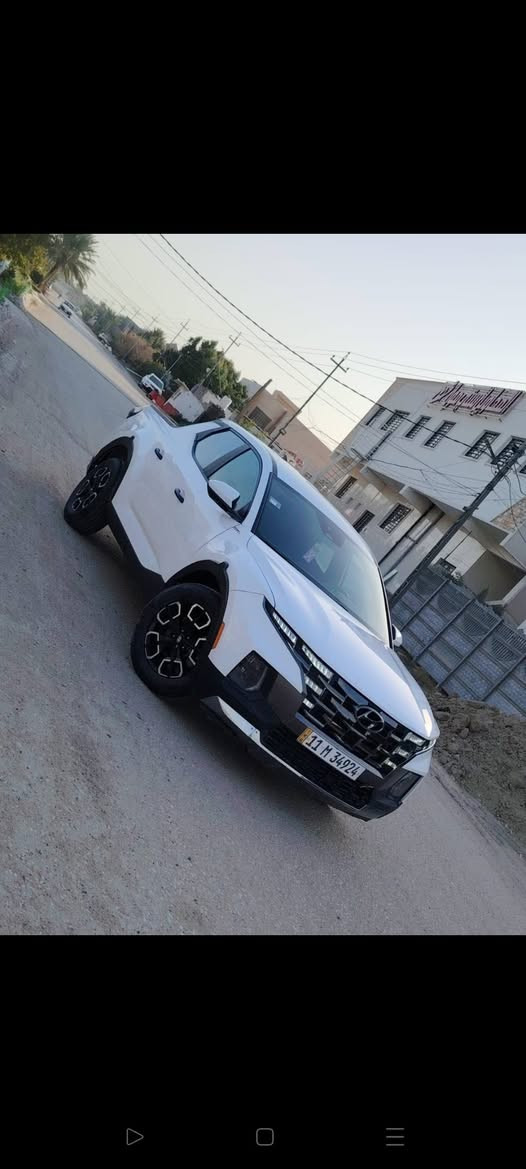 سلام عليكم سانتاكروز موديل 2024 حادث جاملغ فقط ماشيه 20 سياره جديدة للبيع السعر 190 رقم بغداد بسمنه تخم تاير تبريد جاهزة السياره ***********
