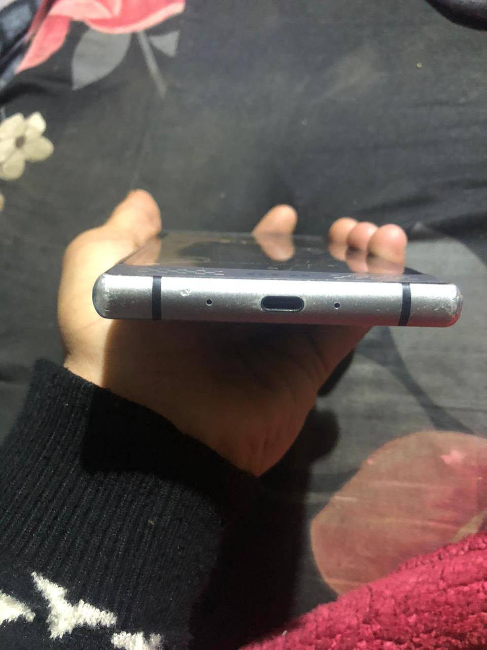 تلفون هود روجين ذاكره 128 الجهاز مالعاب وكامره الجهاز كلشي شغال بي ماعده الافطور والمايك يشكله تكدر تخليله سماعه وعادي مكاني بغداد الجديده بيع او مراوس


**إذا كنت صاحب هذا الإعلان وتريد حذفه لأي سبب، رجاءا أرسل رسالة إلى الدعم الفني**