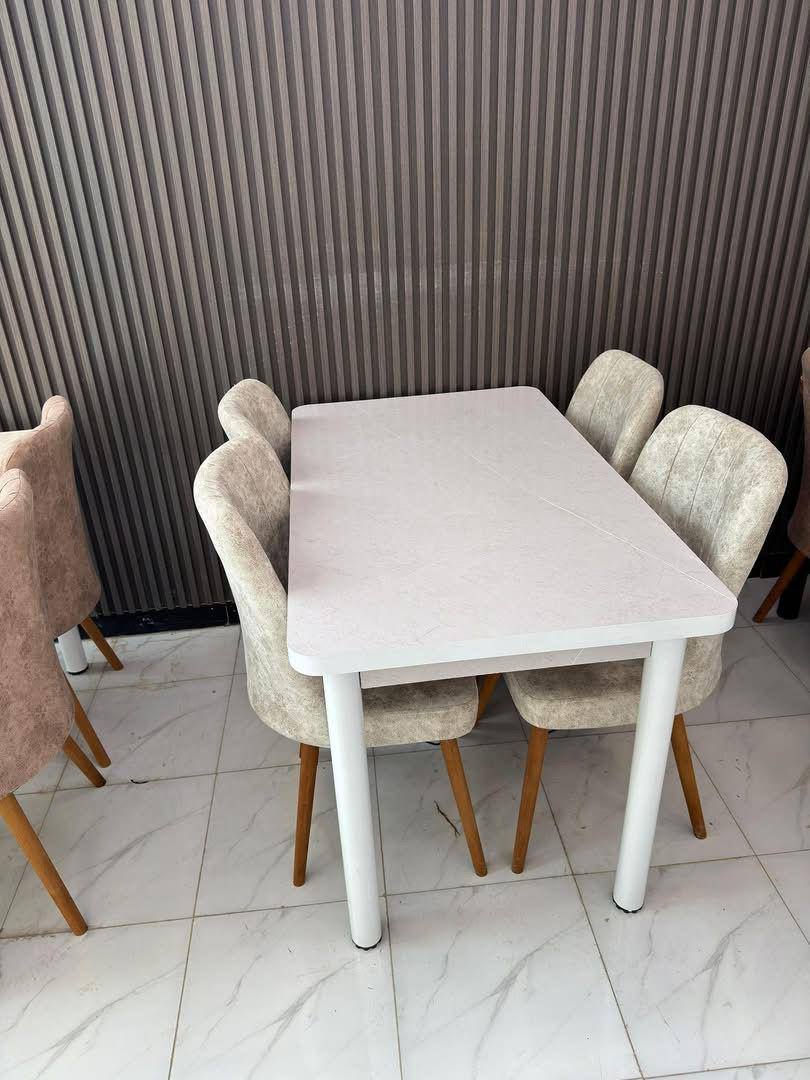 تخم قنفات تسكام ملكي تركي اخو الجديد كلش نظيف وجاهز مابي اي ضرر يتكون من 5 قطع 10 نفرات مع سيت كوشات وسيت طبلات ملكي السعر 350 
طبله طعام صاج ملكي مع 6 كراسي ملكيات نظيف وجاهز مابي اي ضرر السعر 150 العنوان نجف حي العسكري شارع السبيس شارع كريد مول السايدين خلف سوق المخضر مجمع النبأ العظيم  ***********
